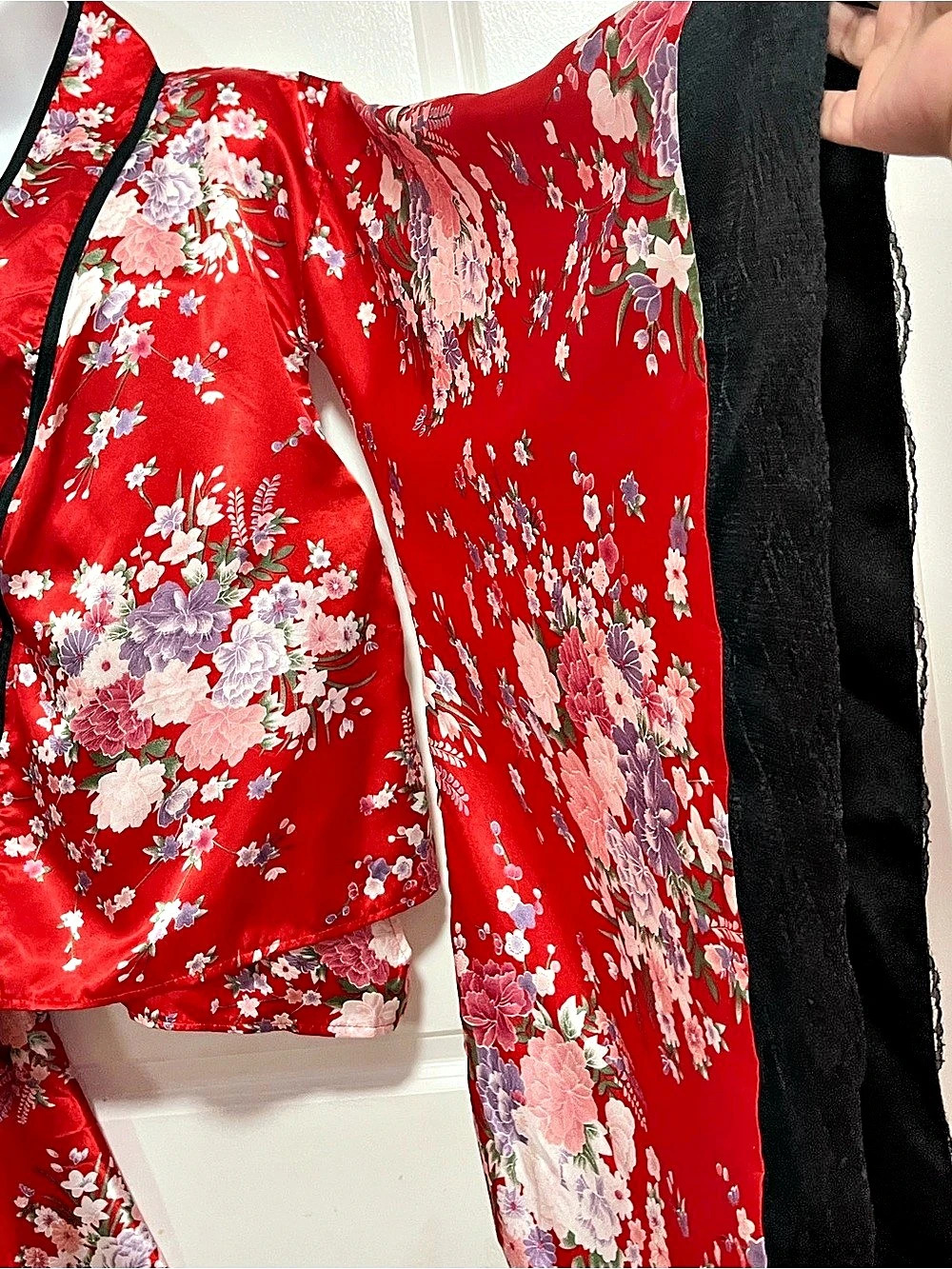Red Floral Satin Kimono Top & Black Bow Set Wrap Blouse Cosplay Festival L - Picture 7 of 12
